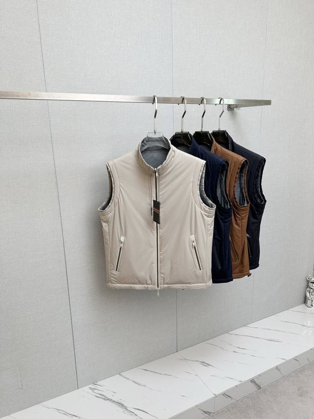 Zegna 2025 new double-sided stand-up collar vest This Zegna jacket has an overal