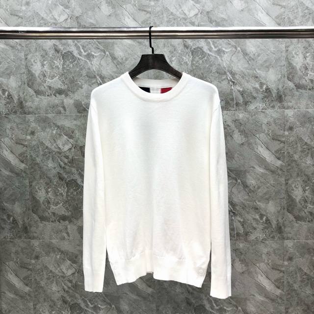 Crew neck sweater with wide back webbing Sizes: 1-4 Colors: White, Gray, Navy