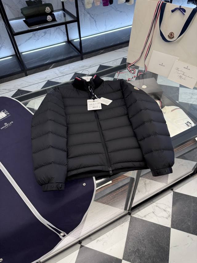 Moncler Brendann men's short down jacket. Original replacement fabric. More deta