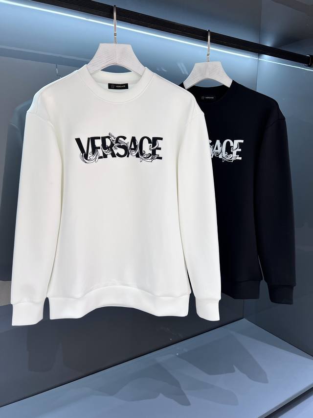 New Ver*Ace men's crewneck pullover sweatshirt, sourced from a trading company.