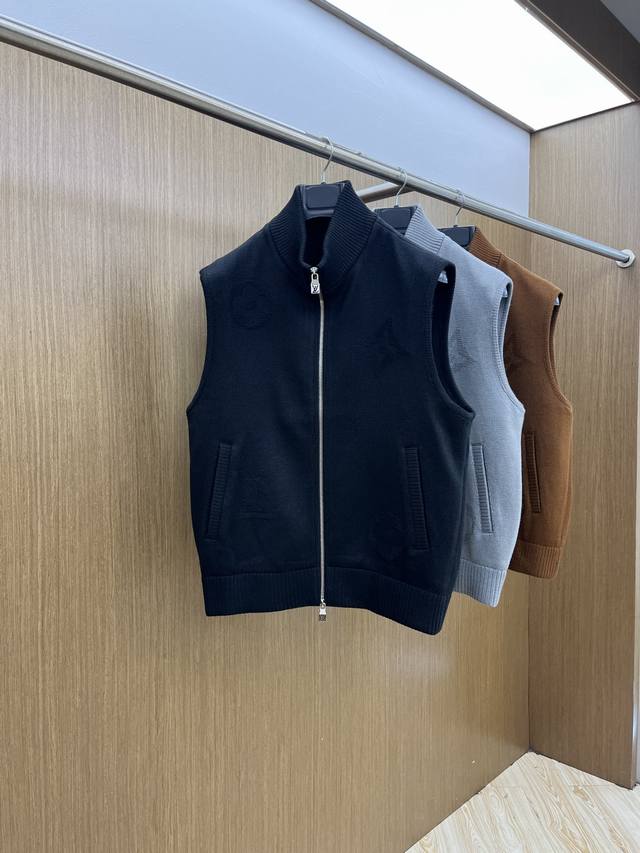 Autumn and Winter Lv2540Ss Early Fall New Release Donkey Brand Stand-up Collar V