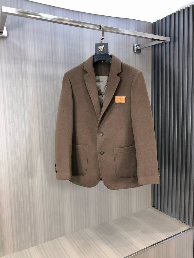 Gucci's new men's cashmere Kensington coat for Fall/Winter 2025 features a deta