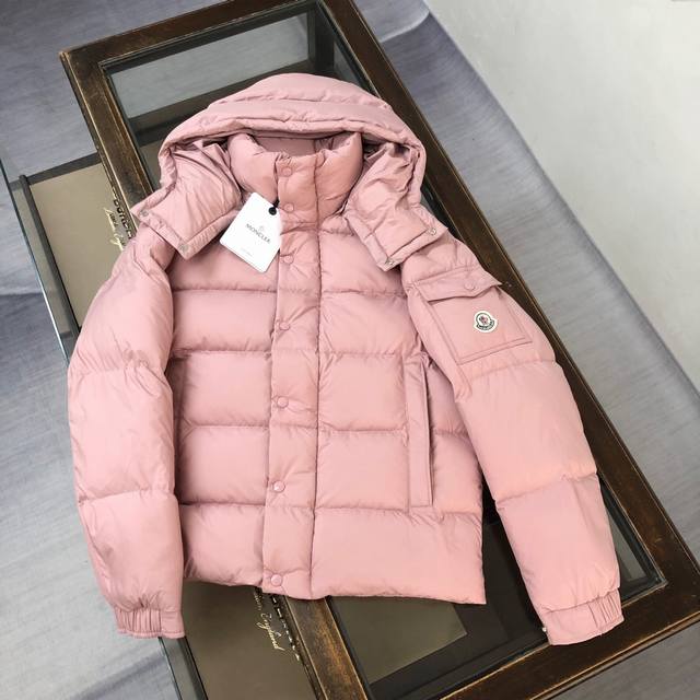 Hottest New Arrival: Moncler's Premium Down Jacket, New Fall/Winter Matte Maya ~