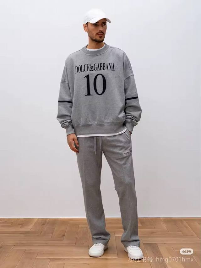 Clothes and pants exclusive sale