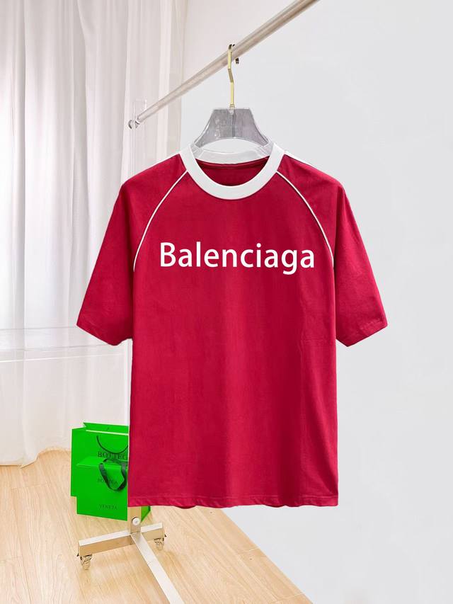 Balenciaga's new shoulder design features a double-layered, heavily crafted sho