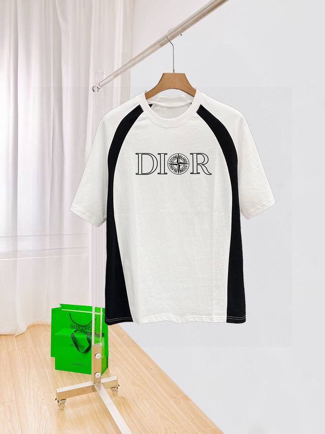 Dior 25 is available on the official website simultaneously with European and Am