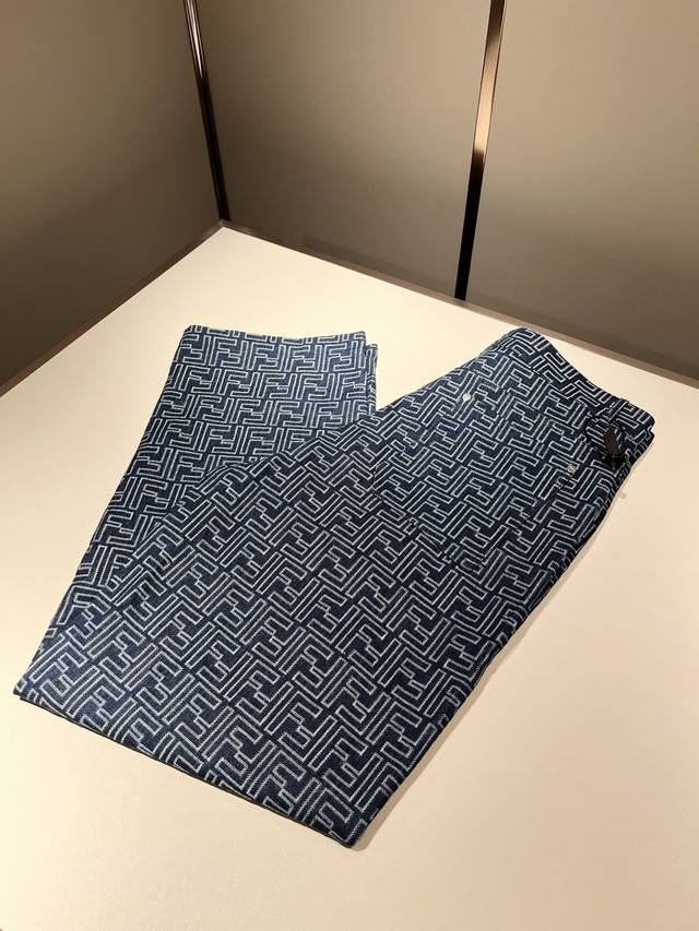 Fen*I Fendi 2025 Fall/Winter new Fd casual jeans! Original Italian factory order