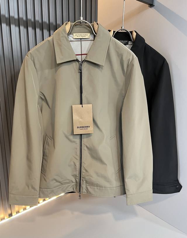 Burber*Y Bar*Li's 2025 autumn and winter new jackets are launched. They are made