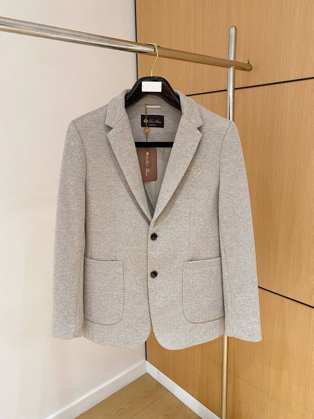 Recommend the Lp2530 new autumn/winter blended fabric men's slim-fit suit jacket