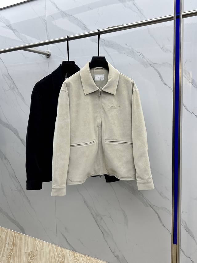 Dior's new autumn/winter 25Fw eco-friendly suede lapel with classic men's emboss