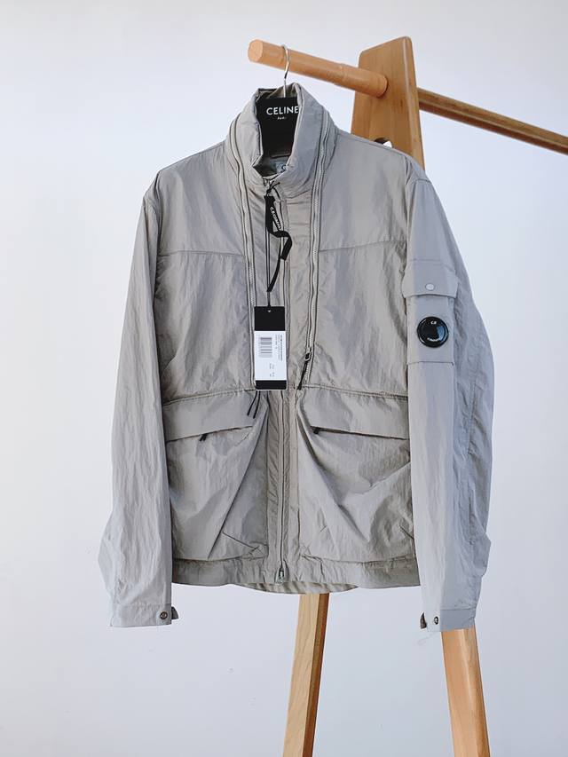 CpCompany, a top Italian functional brand, excels in exquisite details and techn