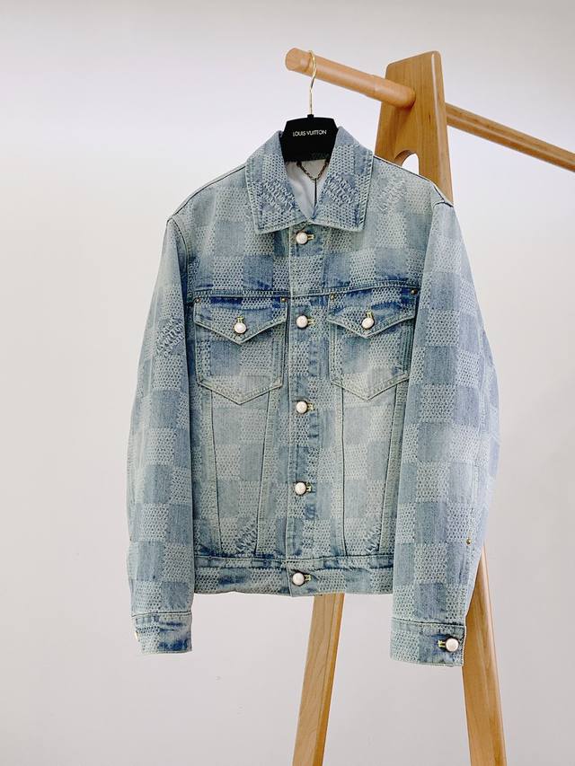 Louisvuitton jacquard checkerboard denim. Original price: 160. Custom-woven chec