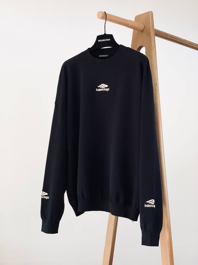 Balenciaga Ski 3B sweater. Made from custom-woven double-ply cashmere blend yar