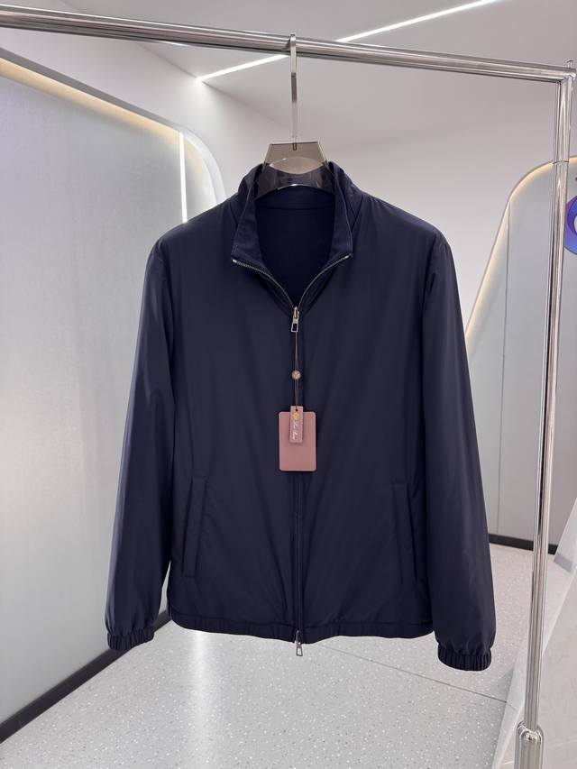 Lp#2025 New Double-Sided Stand-Up Collar Jacket This Lp jacket features a casual