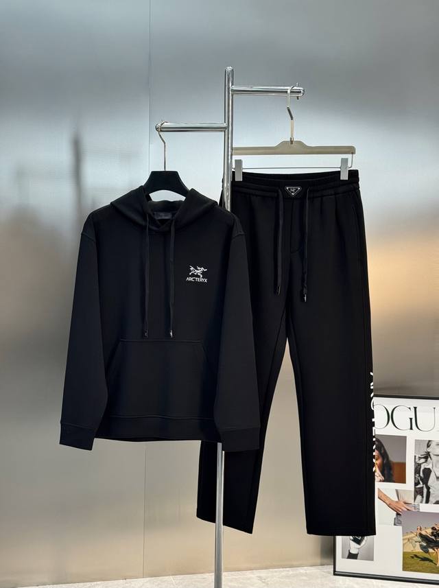 Tops and Pants Arc'tery* Arc'teryx 25S new hooded sweatshirt. Perfect for casua