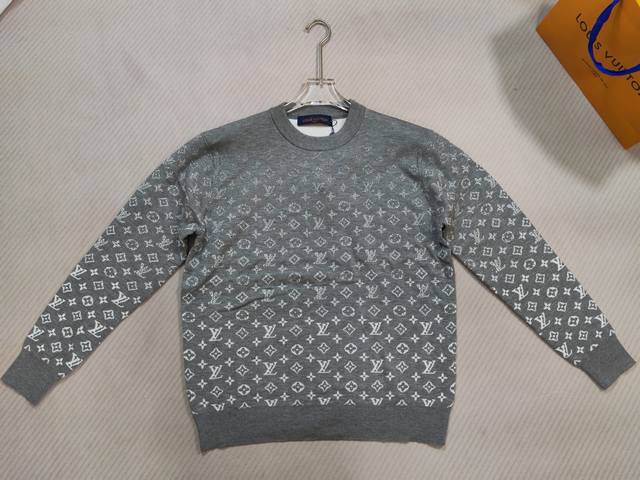 The latest model of full-print jacquard cashmere black sweater #The highest vers