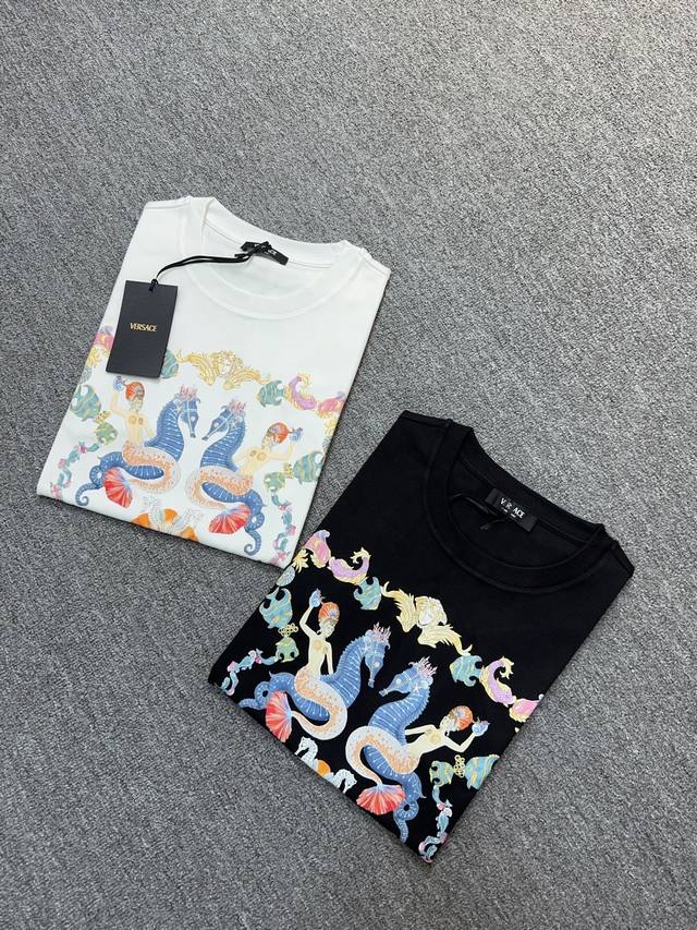 Versace. Versace's new summer 25 Coral Theatre postcard pattern digitally printe