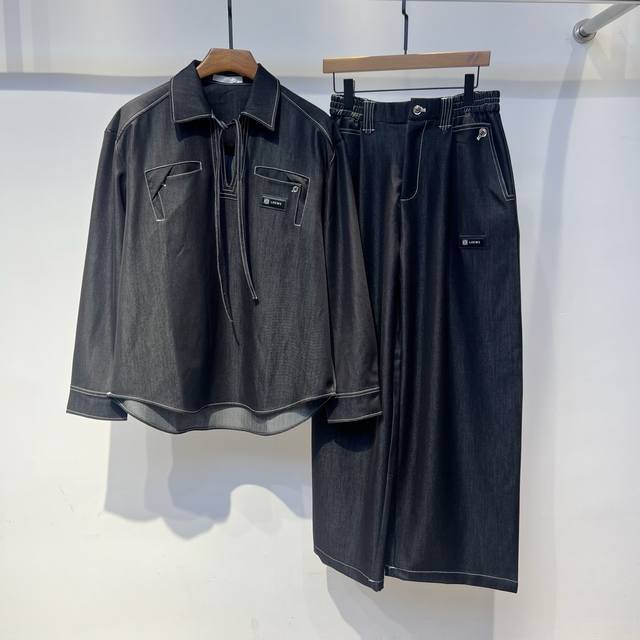 Jacket - . Pants - . Paris 2025 Early Fall new runway style trousers. Removable