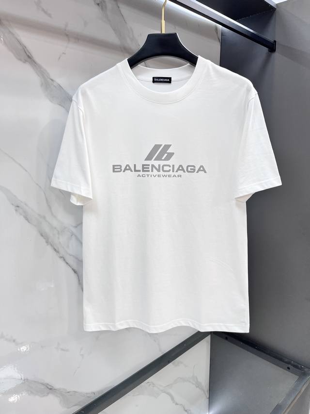 Balenciaga's 2025 Spring/Summer Activewear short-sleeved T-shirt with a laser l