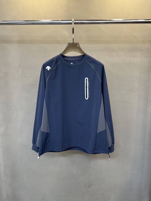 Di*te autumn and winter new round neck technology fabric long sleeve T-shirt Co