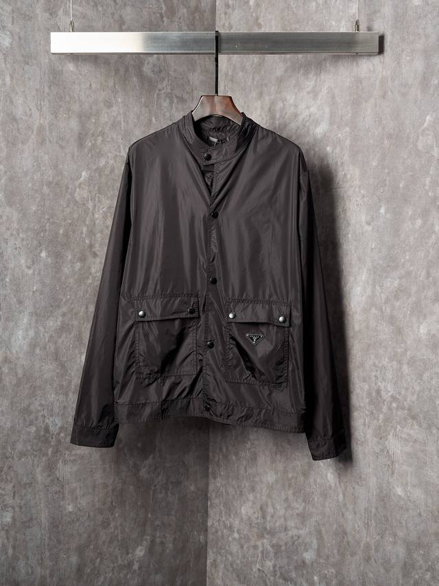 Real object hanging Prada Prada nylon high collar button trench coat Spot M~3Xl