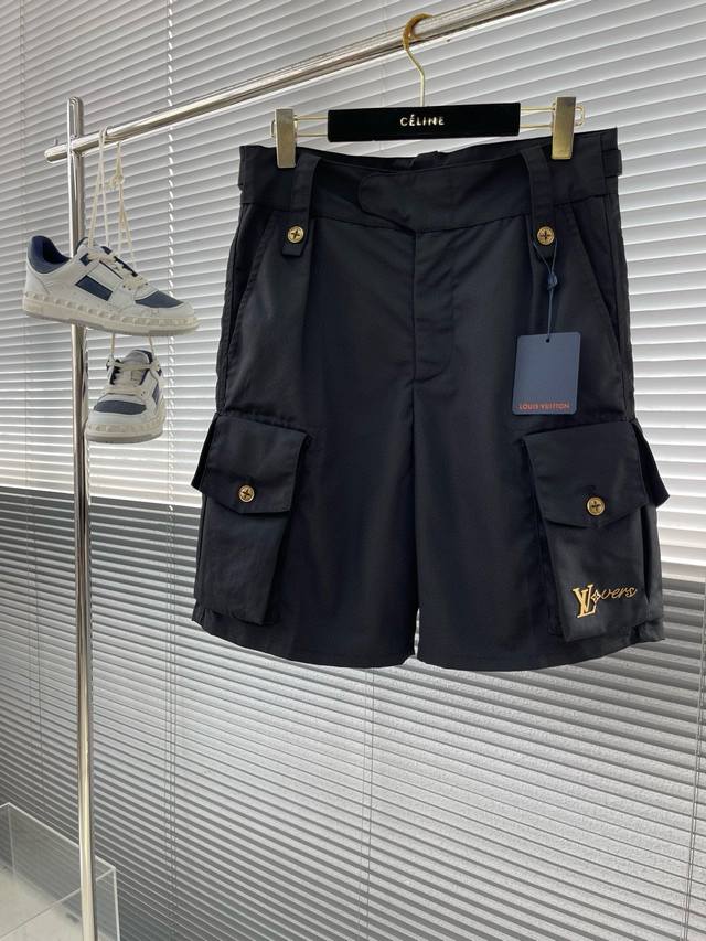 Lv 24Ss new spring/summer casual shorts, original from the counter. A bestseller