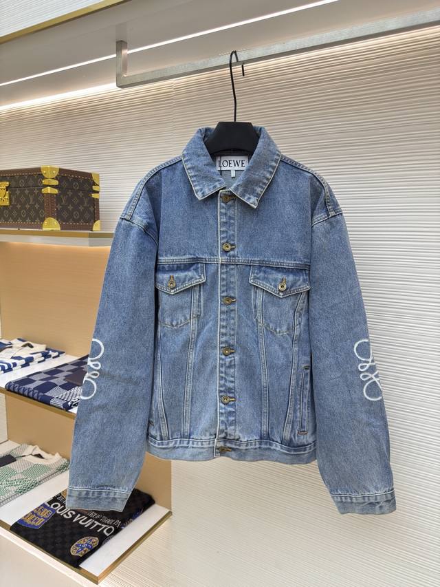 Loewe Anagram denim jacket Authentic: Purchased and developed for 11900 Item num