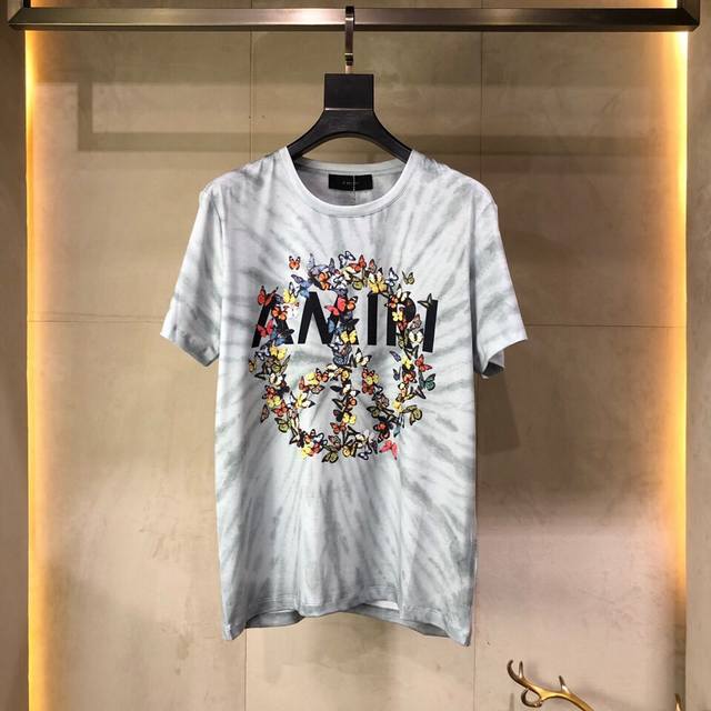 Amiri, an American pioneer brand, is the new casual round-neck T-shirt for sprin