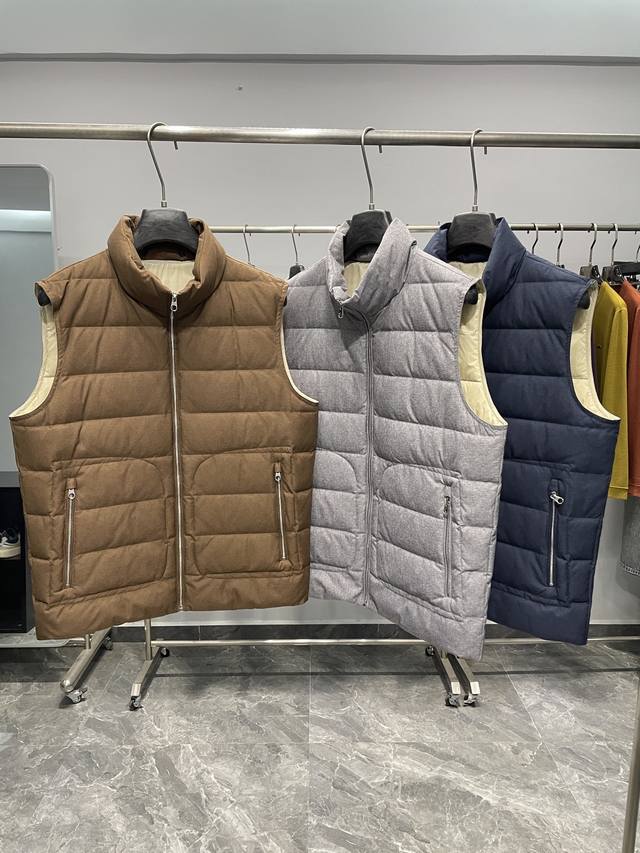Lfw's latest autumn and winter knitted stand-collar down vest, unisex, featuring