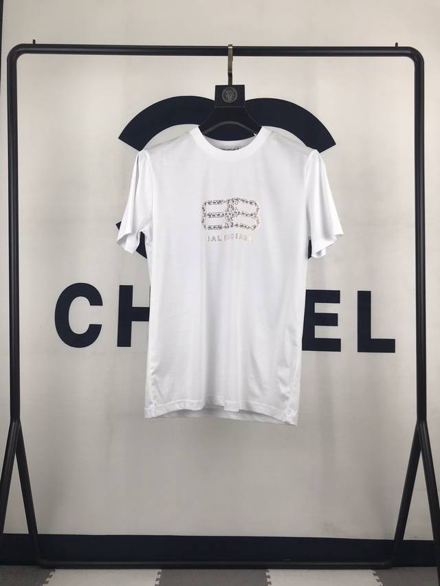 Bal Balenciaga 's new spring/summer crew-neck short-sleeved T-shirt! A great la