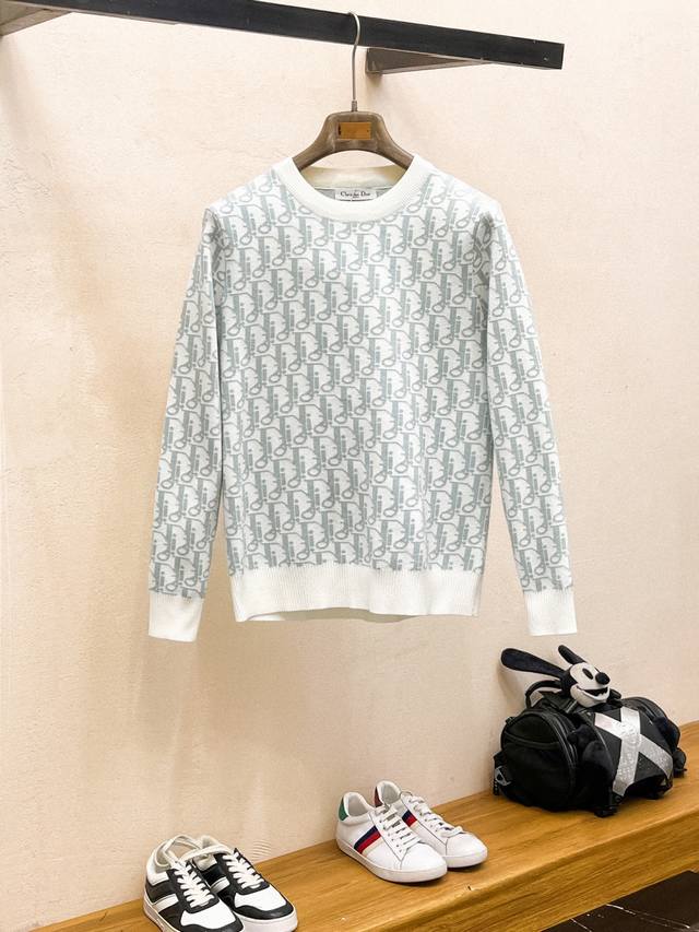 Dior classic round-neck pullover cardigan for Fall/Winter, in perfect condition