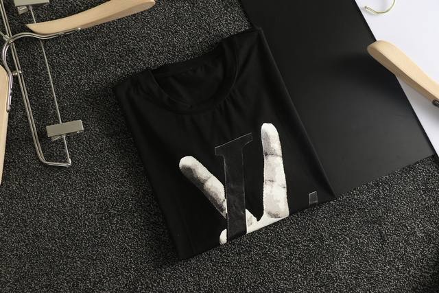 Lv Ss Spring/Summer boutique short-sleeved T-shirt. Custom-made Korean mercerize