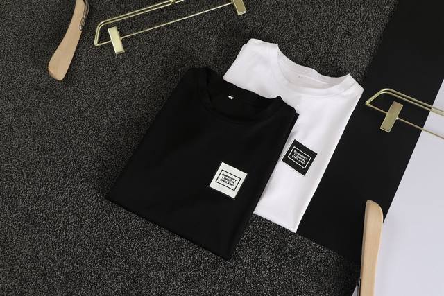 Burberry SS Spring/Summer boutique short-sleeved T-shirt. Custom-made Korean me