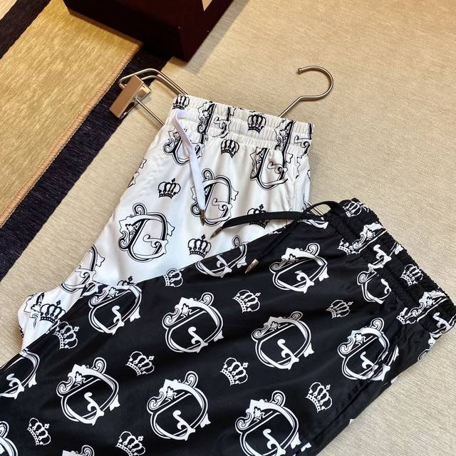 Dolce&Gabbana: The latest fashion casual shorts from the official website, the u
