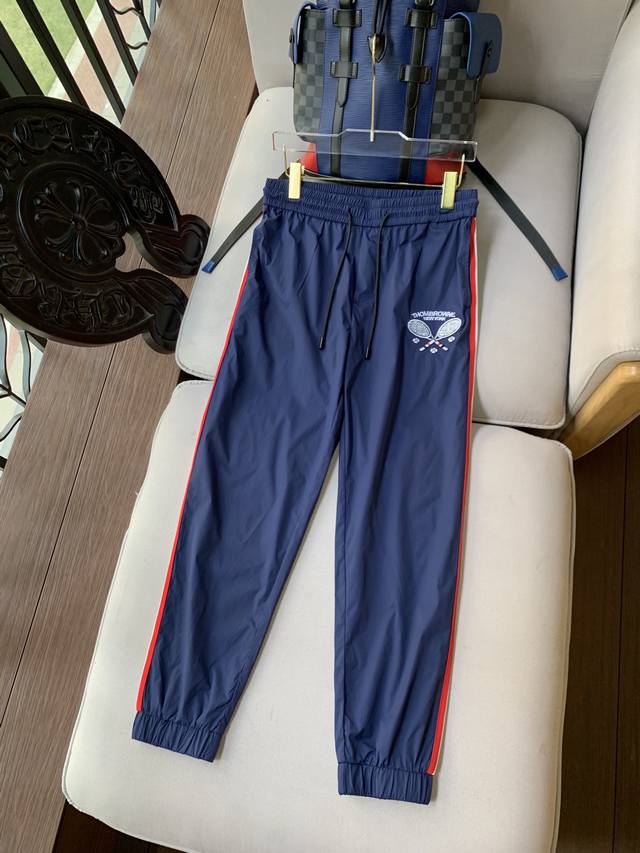 Special offer: , sizes blue, M-L, Xl. . This special offer is non-refundable a