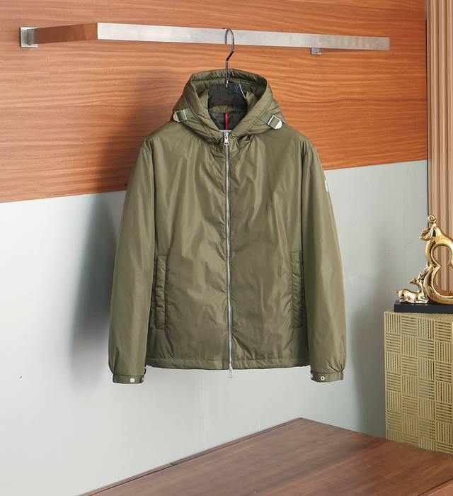 Xiaoxiao Moncler's new early fall cotton-padded high-density nylon hooded jacket