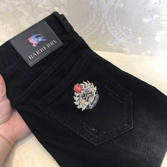 B*Ur Burberry 2680Ss early spring new original hot-selling jeans, super customiz