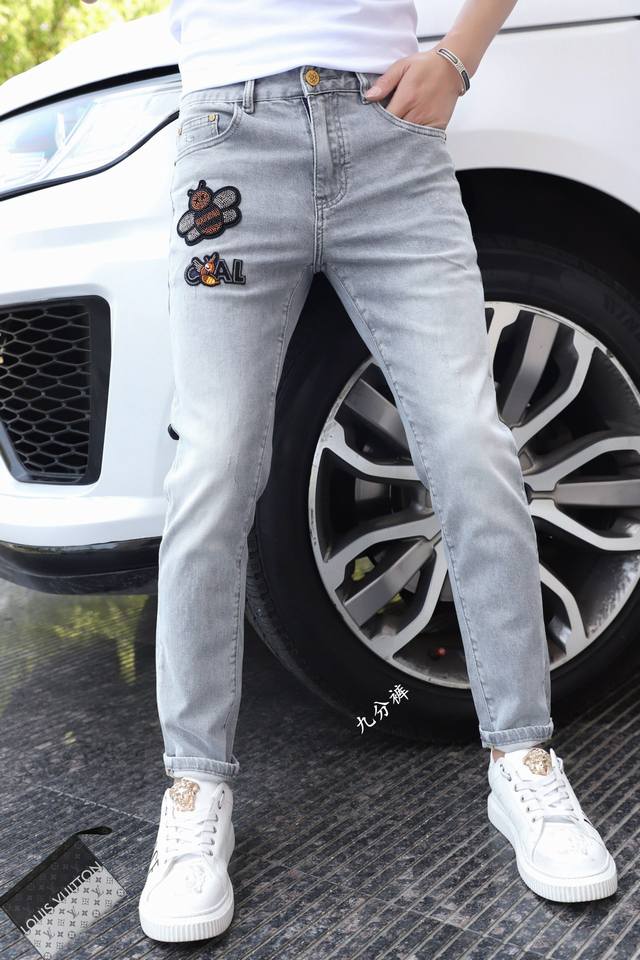 Dior summer collection, a European bestseller, a trendy, aristocratic, and influ