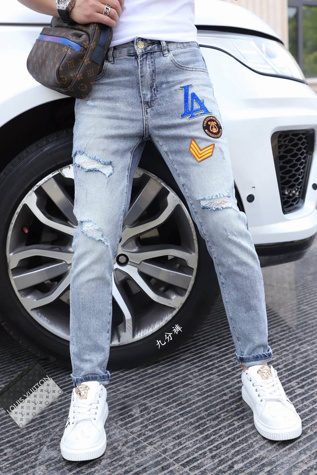 Gucci summer collection, a European bestseller, a fashionable, aristocratic, and