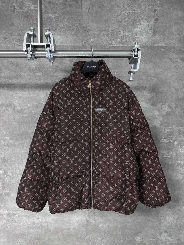 Louis Vuitton Lv Louis Vuitton Autumn/Winter 25 new monogram print armband stand