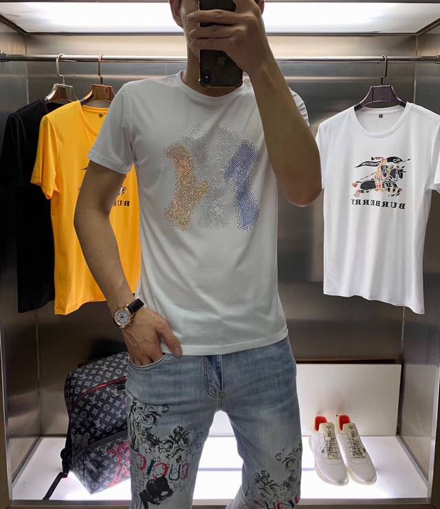 Special offer on Gucci's latest spring/summer men's crew neck T-shirt, quality