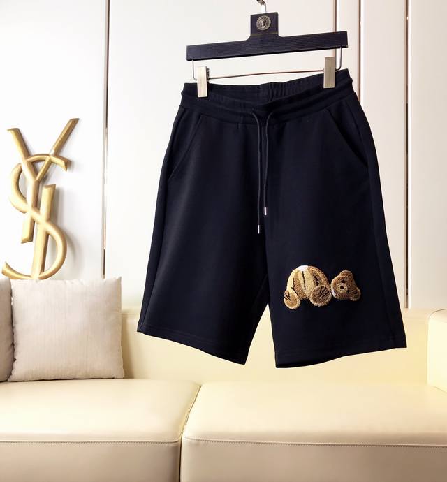 Moschino casual shorts, new men's casual shorts. Custom-made fabrics are breath