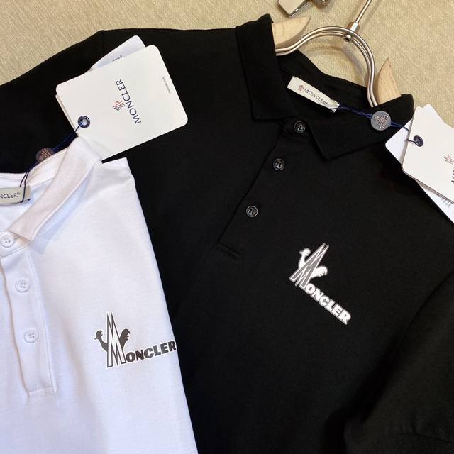 Moncler: The latest spring/summer men's short-sleeved lapel T-shirt from the off