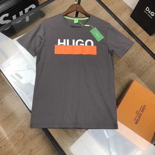 Boss exclusive high-quality men's short-sleeved T-shirt with tag, collar label,