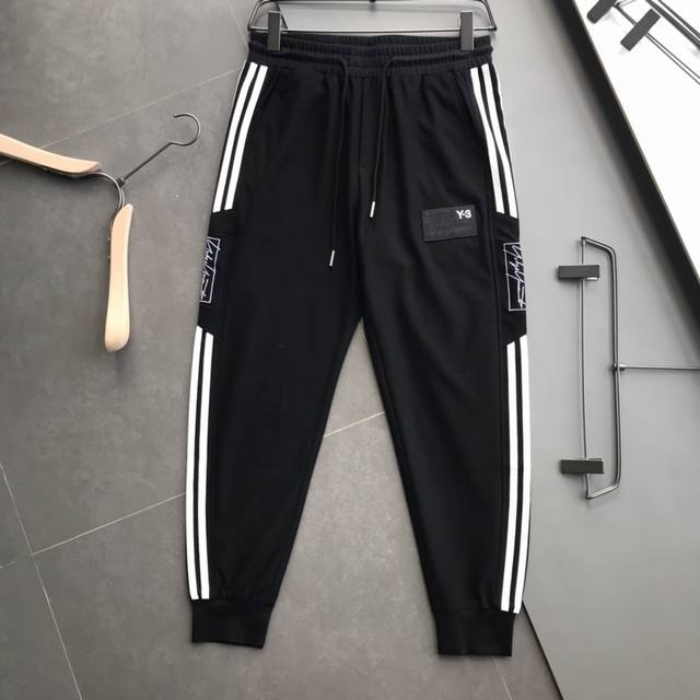 New spring/summer style, incredibly comfortable, understated yet luxurious. The