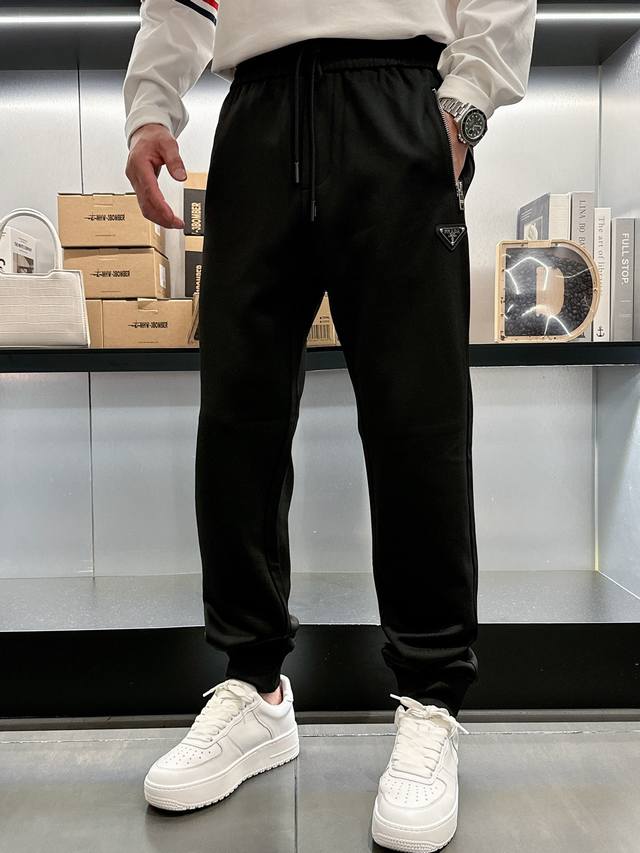 2025 New Prada *Fit Version M-Xxxl Top black imported fusion design autumn and w