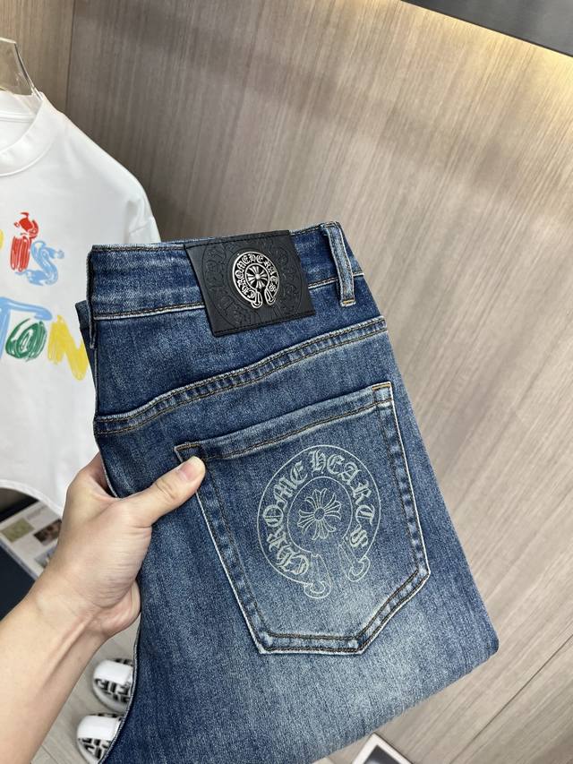 Ch Chrome Hearts 2025 new men's jeans feature stretchy fabric. Exclusively avail