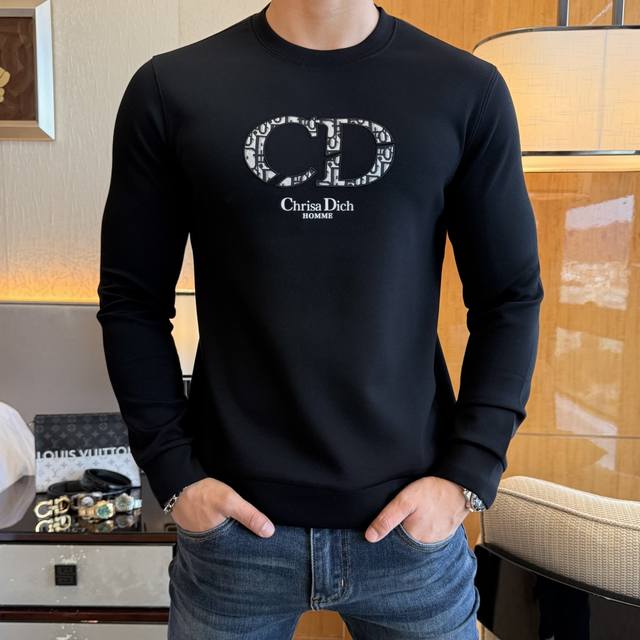 Dior's hottest fall 2025 collection, this top-of-the-line pullover sweatshirt i