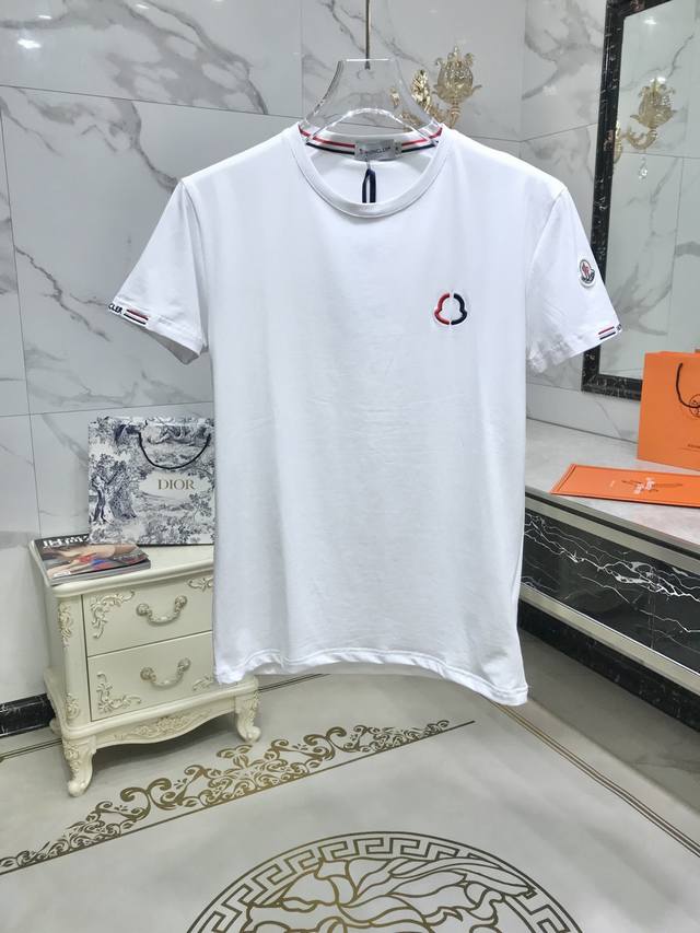 M*Oncler D002, the latest Moncler 20Ss spring/summer runway style short-sleeved