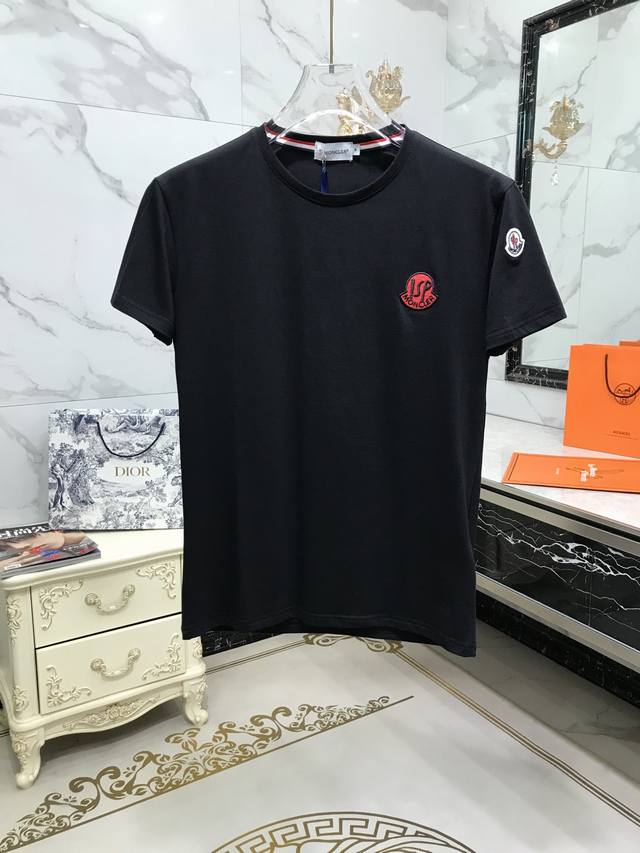 M*Oncler D002, the latest Moncler 20Ss spring/summer runway style short-sleeved